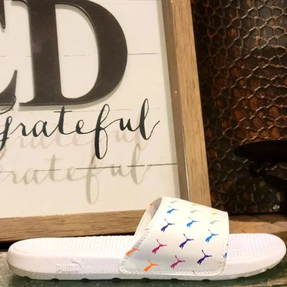 Puma Cool Cat Bold 2 Slide 'Allover Logo - White Rainbow Wmn Sz 5 - Picture 3 of 7